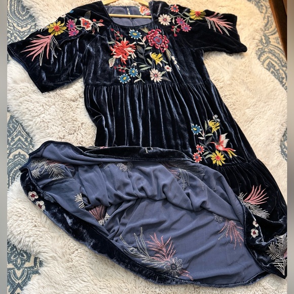Johnny Was Tiarei Velvet Regan Dress large floral embroidered - Picture 17 of 17